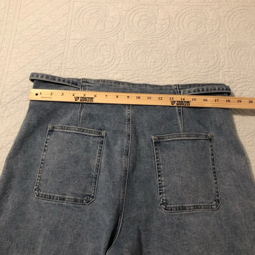 Hudson wide leg tie waist jeans. Size 14. - Picture 7 of 10